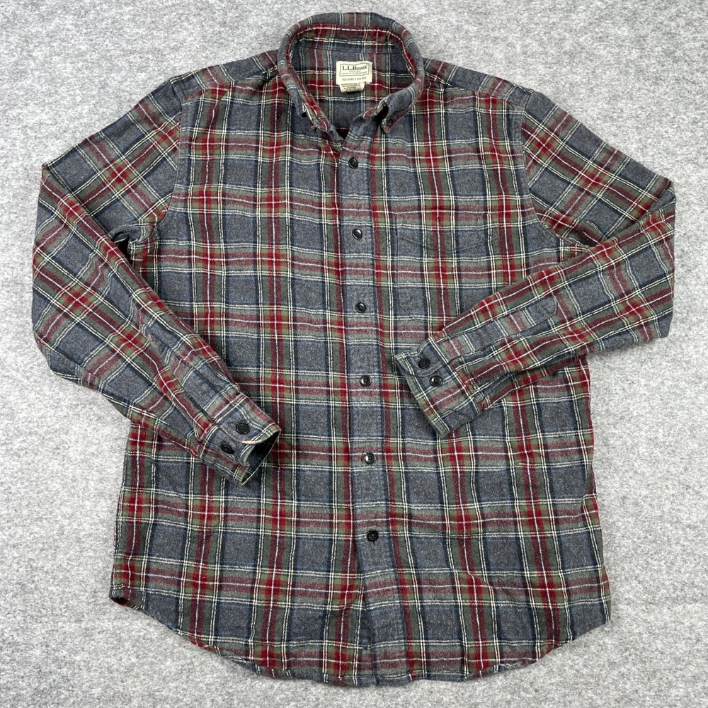 LL Bean Flannel Shirt Mens M Grey Red Green Plaid Slightly Fitted Button Down